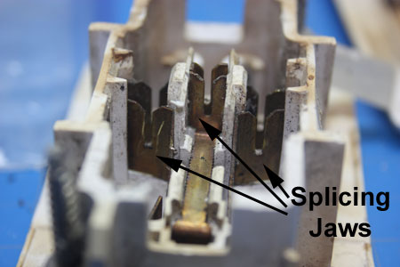 Splicing Jaws with Wires