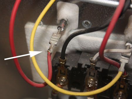 Flash Burns to One of the Oven Wire Terminals