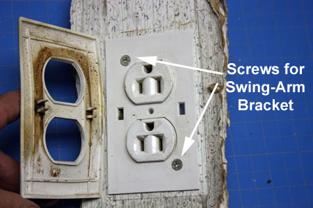 Photo: Front Mobile Home Receptacle