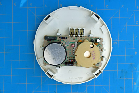  Inside the BRK Smoke Alarm Model 1839N